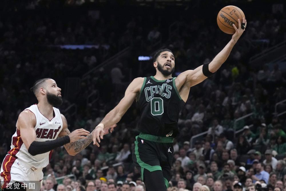 职业生涯的 职业生涯的